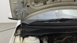 Used 2013 Hyundai i20 [2012-2014] Magna 1.2 Petrol Manual engine ENGINE RIGHT SIDE HINGE & APRON VIEW