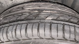 Used 2015 Skoda Rapid [2011-2016] Ambition 1.6 MPI MT Petrol Manual tyres LEFT REAR TYRE TREAD VIEW