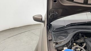 Used 2018 Volkswagen Ameo [2017-2020] Highline Plus 1.5L AT (D) Diesel Automatic engine ENGINE RIGHT SIDE HINGE & APRON VIEW