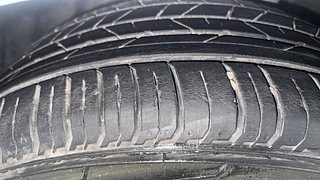 Used 2022 Hyundai New i20 Sportz 1.2 IVT Petrol Automatic tyres LEFT FRONT TYRE TREAD VIEW