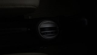 Used 2013 Honda Amaze [2013-2016] 1.2 VX AT i-VTEC Petrol Automatic interior GEAR  KNOB VIEW