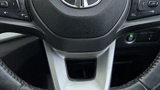 Used 2022 Tata Punch Creative AMT Dual Tone Petrol Automatic top_features Airbags
