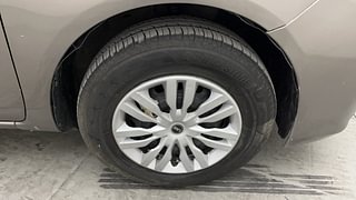 Used 2012 Nissan Sunny [2011-2014] XL Diesel Diesel Manual tyres RIGHT FRONT TYRE RIM VIEW