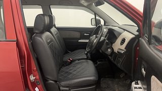 Used 2016 Maruti Suzuki Wagon R 1.0 [2010-2019] VXi Petrol Manual interior RIGHT SIDE FRONT DOOR CABIN VIEW