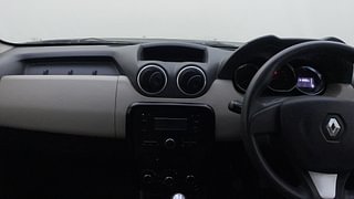 Used 2015 Renault Duster [2012-2015] RxL Petrol Petrol Manual interior MUSIC SYSTEM & AC CONTROL VIEW