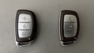 Used 2018 Hyundai Creta [2018-2020] 1.6 SX OPT VTVT Petrol Manual extra CAR KEY VIEW
