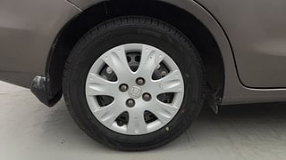 Used 2014 Honda Amaze [2013-2016] 1.2 S i-VTEC Petrol Manual tyres RIGHT REAR TYRE RIM VIEW