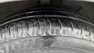 Used 2019 Maruti Suzuki Swift [2017-2021] VXI AMT Petrol Automatic tyres RIGHT FRONT TYRE TREAD VIEW