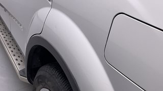 Used 2015 Mahindra XUV500 W6 Diesel Manual dents MINOR DENT
