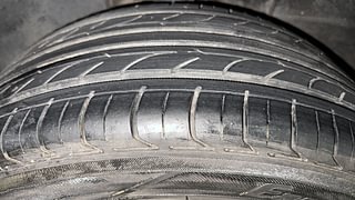 Used 2021 Tata Altroz XZ 1.2 Petrol Manual tyres RIGHT REAR TYRE TREAD VIEW