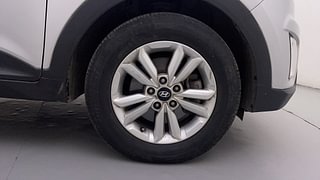 Used 2016 Hyundai Creta [2015-2018] 1.6 SX Plus Auto Diesel Automatic tyres RIGHT FRONT TYRE RIM VIEW