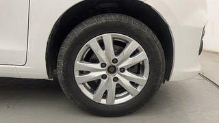 Used 2018 Maruti Suzuki Ertiga [2015-2018] VXI Petrol Manual tyres RIGHT FRONT TYRE RIM VIEW