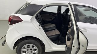 Used 2019 Hyundai Elite i20 [2018-2020] Sportz Plus CVT Petrol Automatic interior RIGHT SIDE REAR DOOR CABIN VIEW