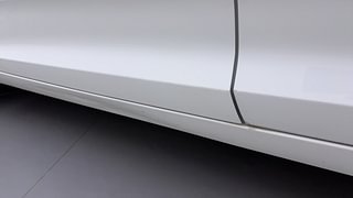 Used 2022 Tata Altroz XZA+ DT Petrol Automatic dents MINOR SCRATCH