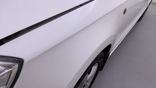 Used 2015 Skoda Rapid [2011-2016] Ambition 1.6 MPI MT Petrol Manual dents MINOR SCRATCH
