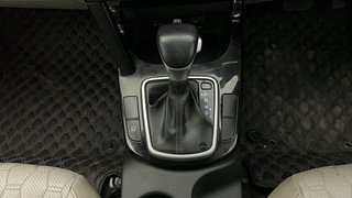 Used 2020 Kia Seltos HTX IVT G Petrol Automatic interior GEAR  KNOB VIEW