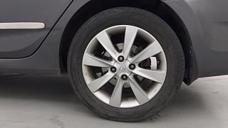 Used 2012 Hyundai Verna [2011-2015] 1.6 VTVT SX Opt CNG (Outside Fitted) Petrol+cng Manual tyres LEFT REAR TYRE RIM VIEW