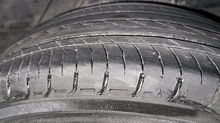 Used 2012 Hyundai Verna [2011-2015] 1.6 VTVT SX Opt CNG (Outside Fitted) Petrol+cng Manual tyres LEFT REAR TYRE TREAD VIEW