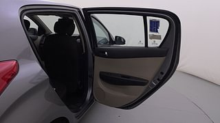 Used 2014 Hyundai i20 [2012-2014] Sportz 1.4 CRDI Diesel Manual interior RIGHT REAR DOOR OPEN VIEW