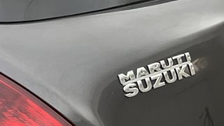 Used 2015 Maruti Suzuki Swift [2011-2017] VXi Petrol Manual dents MINOR SCRATCH