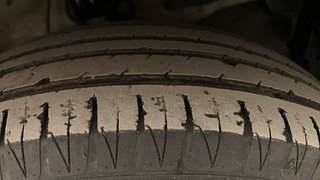 Used 2014 Honda City [2014-2017] SV CVT Petrol Automatic tyres RIGHT FRONT TYRE TREAD VIEW