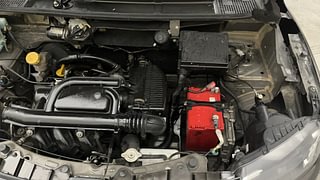 Used 2017 Renault Kwid [2015-2019] 1.0 RXL AMT Petrol Automatic engine ENGINE LEFT SIDE VIEW
