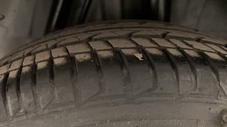 Used 2014 Honda City [2014-2017] SV CVT Petrol Automatic tyres LEFT REAR TYRE TREAD VIEW