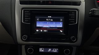 Used 2017 Volkswagen Polo [2015-2019] Highline1.2L (P) Petrol Manual top_features Integrated (in-dash) music system