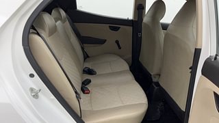Used 2018 Hyundai Eon [2011-2018] Magna + Petrol Manual interior RIGHT SIDE REAR DOOR CABIN VIEW