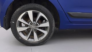 Used 2015 Hyundai Elite i20 [2014-2018] Asta 1.2 (O) Petrol Manual tyres RIGHT REAR TYRE RIM VIEW