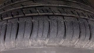 Used 2019 JEEP Compass [2017-2021] Limited 1.4 Petrol AT Petrol Automatic tyres RIGHT FRONT TYRE TREAD VIEW