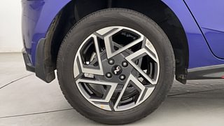 Used 2024 Hyundai i20 N Line N8 1.0 Turbo DCT Dual Tone Petrol Automatic tyres RIGHT REAR TYRE RIM VIEW