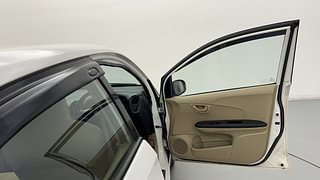 Used 2014 Honda Amaze [2013-2016] 1.2 S i-VTEC Petrol Manual interior RIGHT FRONT DOOR OPEN VIEW