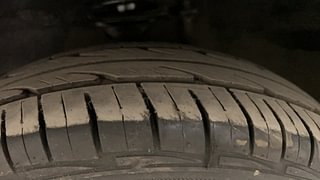Used 2017 Maruti Suzuki Alto 800 [2016-2019] Vxi Petrol Manual tyres LEFT FRONT TYRE TREAD VIEW