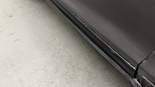 Used 2018 Honda WR-V [2017-2020] VX i-VTEC Petrol Manual dents MINOR SCRATCH