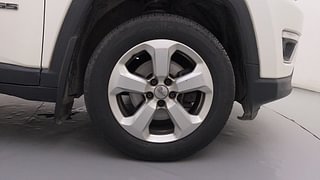 Used 2019 JEEP Compass [2017-2021] Limited 1.4 Petrol AT Petrol Automatic tyres RIGHT FRONT TYRE RIM VIEW