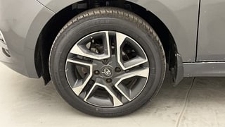 Used 2021 Tata Tiago Revotron XZ Plus Petrol Manual tyres LEFT FRONT TYRE RIM VIEW