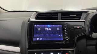 Used 2018 Honda WR-V [2017-2020] VX i-VTEC Petrol Manual top_features Integrated (in-dash) music system