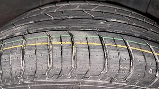 Used 2015 Hyundai Elite i20 [2014-2018] Asta 1.2 Petrol Manual tyres LEFT REAR TYRE TREAD VIEW