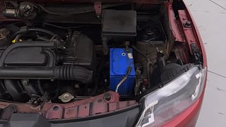 Used 2017 Renault Kwid [2017-2019] RXT 1.0 SCE Special Petrol Manual engine ENGINE LEFT SIDE VIEW