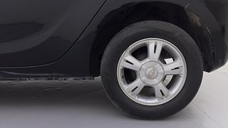 Used 2011 Hyundai i20 [2008-2012] Sportz 1.2 Petrol Manual tyres LEFT REAR TYRE RIM VIEW
