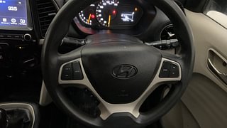 Used 2019 Hyundai New Santro 1.1 Sportz CNG Petrol+cng Manual top_features Steering mounted controls