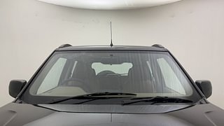 Used 2017 Mahindra TUV300 [2015-2020] T8 mHAWK100 Diesel Manual exterior FRONT WINDSHIELD VIEW