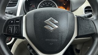 Used 2020 Maruti Suzuki Celerio ZXI AMT Petrol Automatic top_features Steering mounted controls