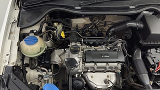 Used 2017 Volkswagen Polo [2015-2019] Highline1.2L (P) Petrol Manual engine ENGINE RIGHT SIDE VIEW