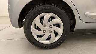 Used 2019 Hyundai New Santro 1.1 Sportz CNG Petrol+cng Manual tyres RIGHT REAR TYRE RIM VIEW