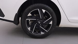 Used 2021 Hyundai Verna SX Opt Turbo Petrol Petrol Automatic tyres RIGHT REAR TYRE RIM VIEW
