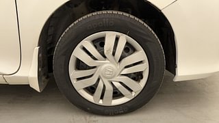 Used 2014 Honda City [2014-2017] SV CVT Petrol Automatic tyres RIGHT FRONT TYRE RIM VIEW