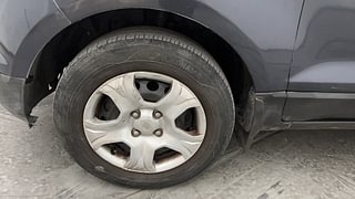 Used 2014 Ford EcoSport [2013-2015] Trend 1.5L TDCi Diesel Manual tyres LEFT FRONT TYRE RIM VIEW