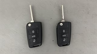 Used 2022 Volkswagen Virtus Topline 1.0 TSI AT Petrol Automatic extra CAR KEY VIEW